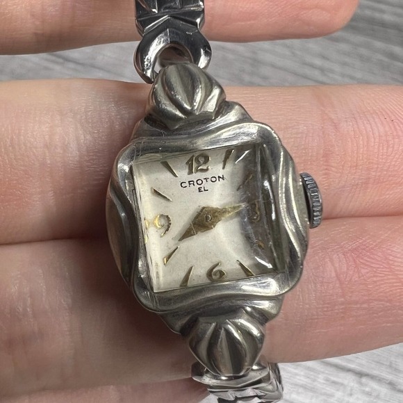 Silver Tone Dainty Watch Croton Minimalist Old Money Aesthetic